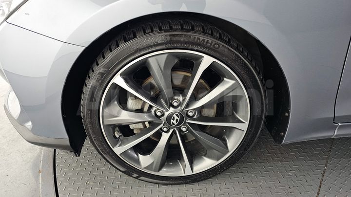 Hyundai Veloster 2018 — 5