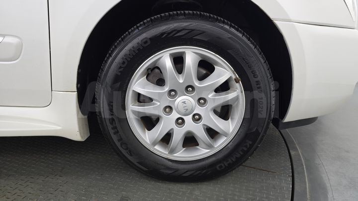 Kia Carnival 2013 — 5