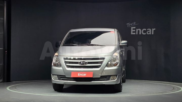 Hyundai Starex 2017 — 3