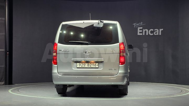Hyundai Starex 2017 — 4