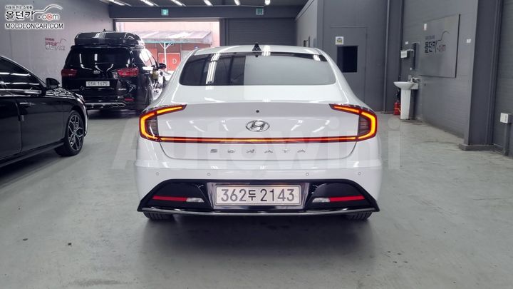 Hyundai Sonata 2021 — 4