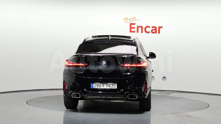 BMW X4 2023 — 4