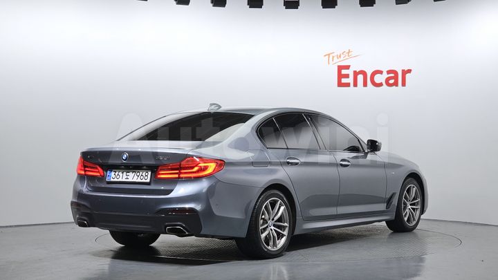 BMW 5 Series 2017 — 2