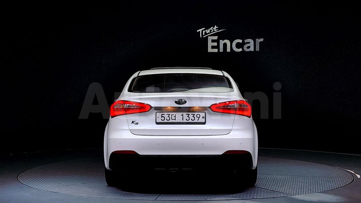 Kia K3 2015 — 4