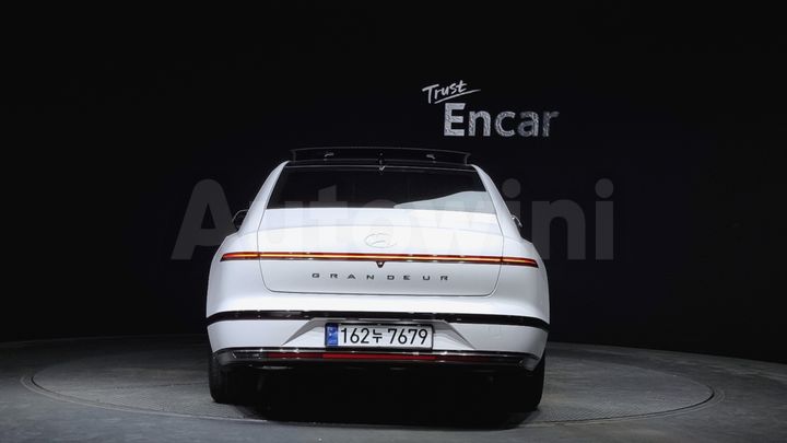 Hyundai Grandeur 2023 — 4