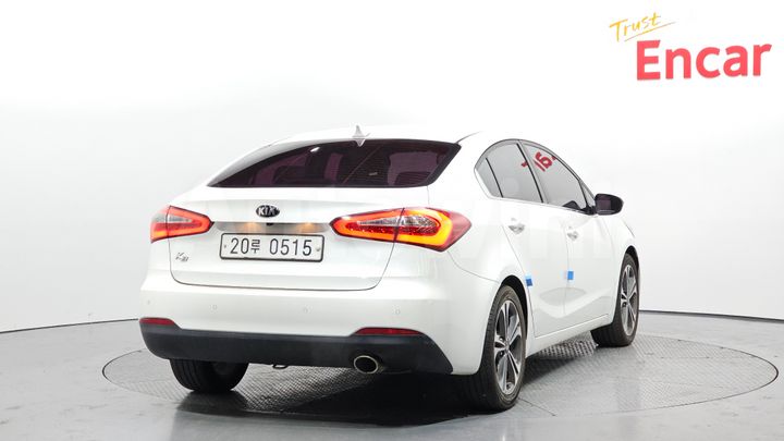 Kia K3 2015 — 2