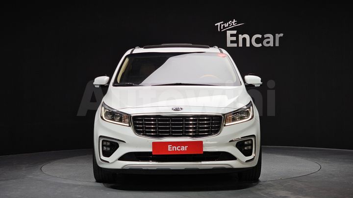 Kia Carnival 2019 — 3