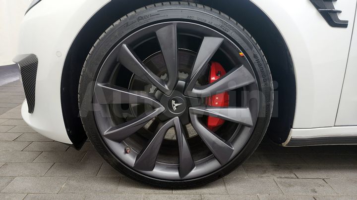 Tesla Model 3 2020 — 5