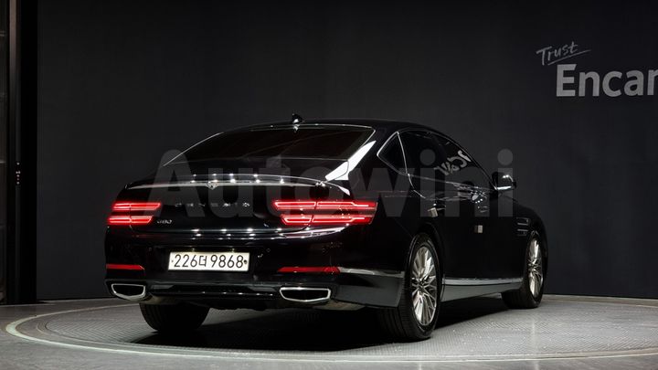 Genesis G80 2021 — 2