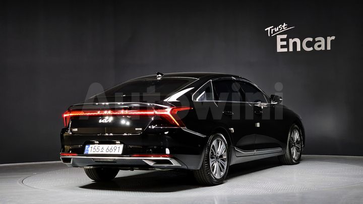 Kia K8 2023 — 2