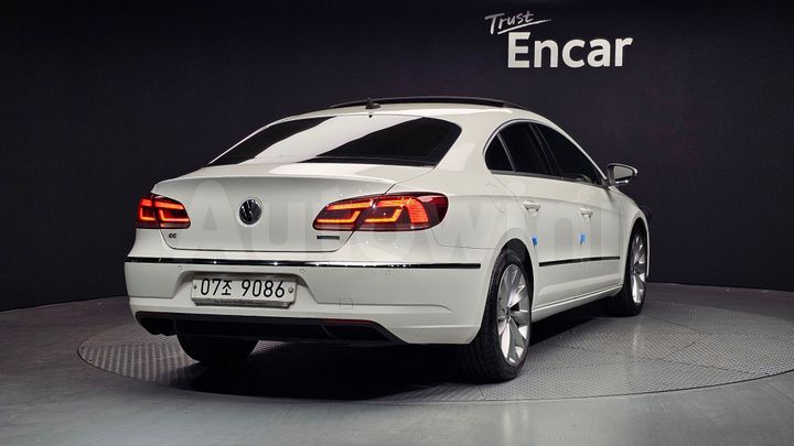 Volkswagen CC 2013 — 2