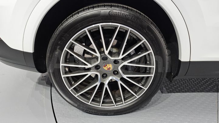 Porsche Cayenne 2021 — 5