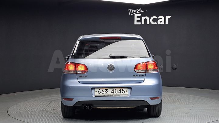 Volkswagen Golf 2011 — 4