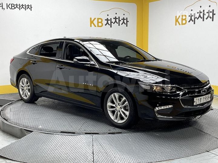 Chevrolet Malibu 2018 — 2