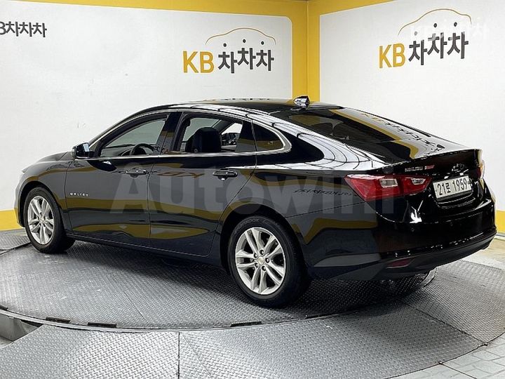 Chevrolet Malibu 2018 — 4