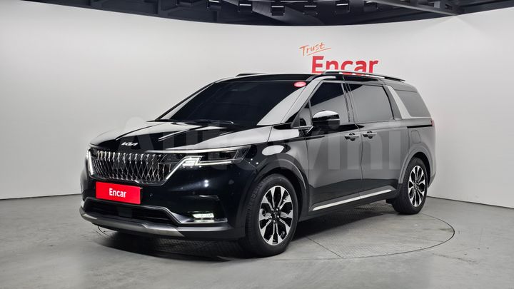 Kia Carnival 2023 — 2