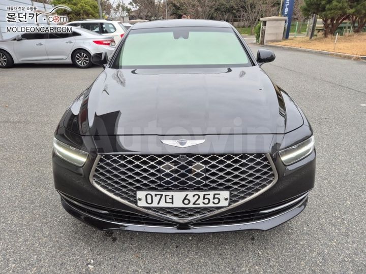 Genesis G90 2019 — 2