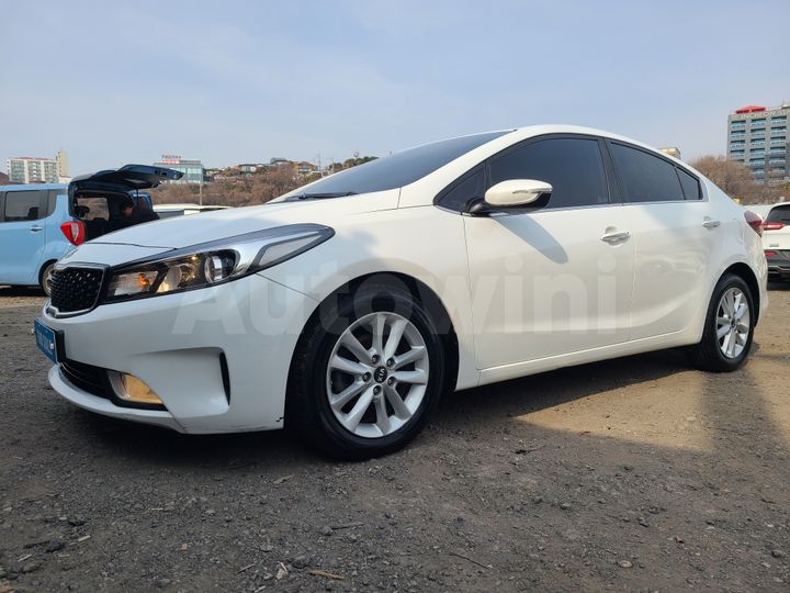 Kia K3 2016 — 2