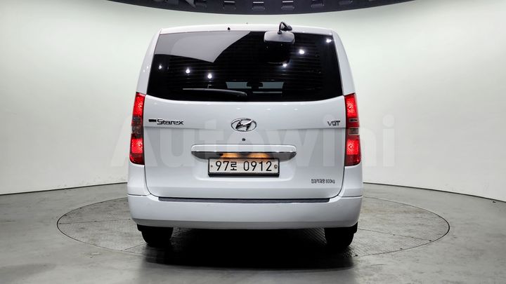 Hyundai Starex 2021 — 4