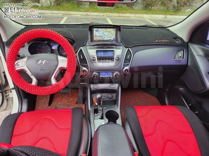 Hyundai Tucson 2010 — 5