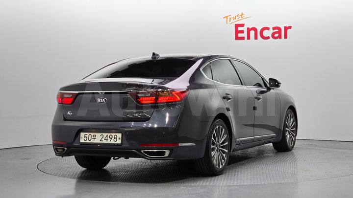 Kia K7 2017 — 2