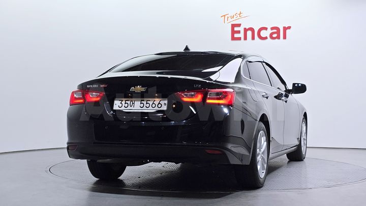 Chevrolet Malibu 2018 — 2