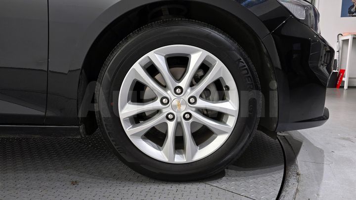 Chevrolet Malibu 2018 — 5