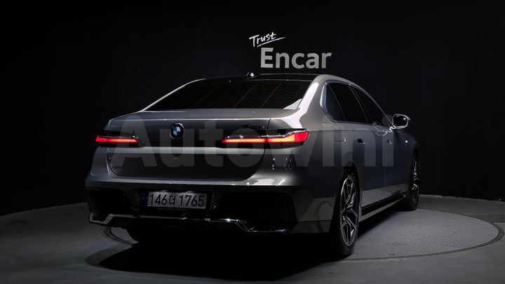 BMW 7 Series 2023 — 2