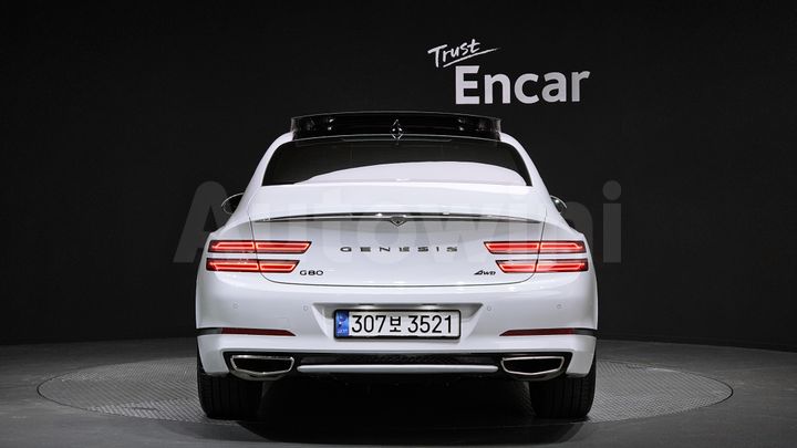 Genesis G80 2022 — 4