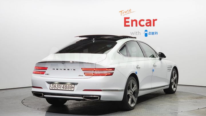 Genesis G80 2021 — 2