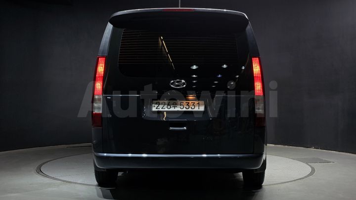 Hyundai Staria 2022 — 4