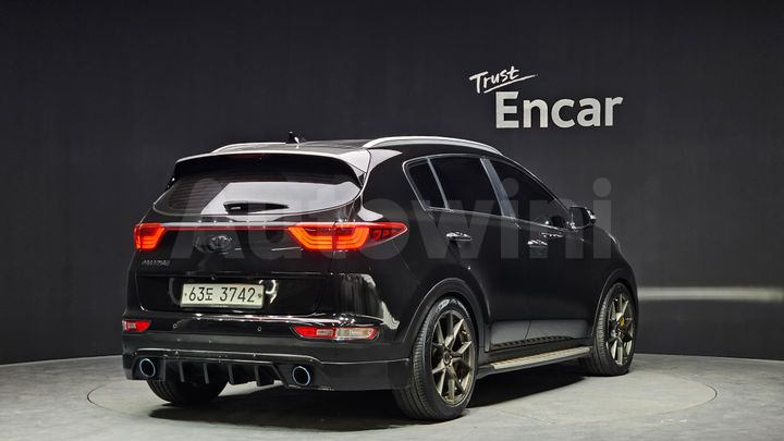 Kia Sportage 2018 — 2