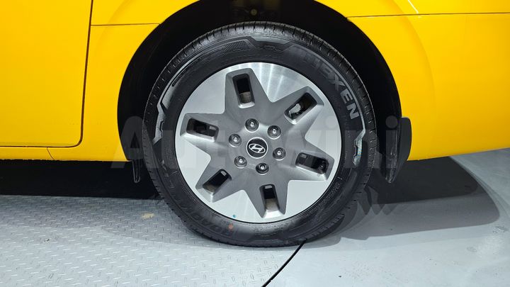Hyundai Staria 2025 — 5
