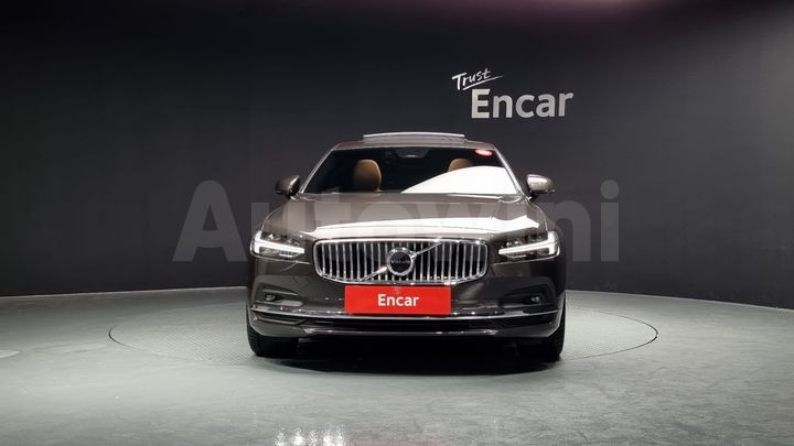 Volvo S90 2022 — 3