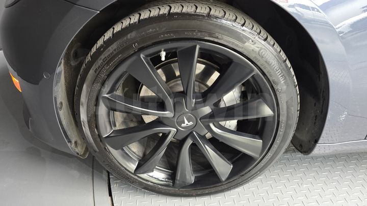 Tesla Model 3 2020 — 5
