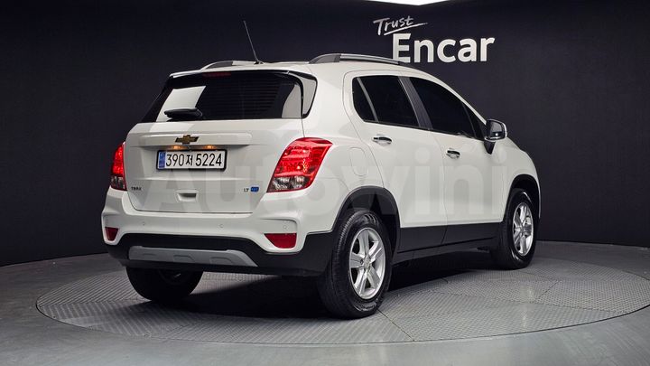 Chevrolet Trax 2020 — 2