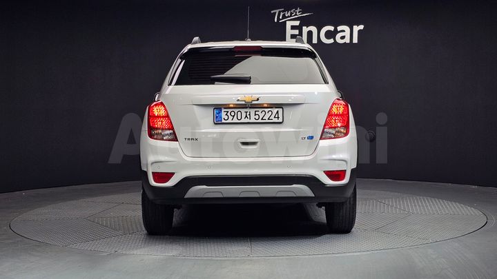 Chevrolet Trax 2020 — 4