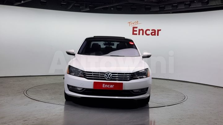 Volkswagen Passat 2015 — 3