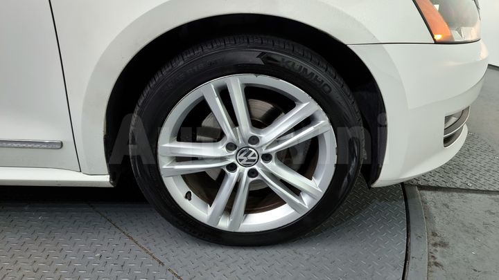 Volkswagen Passat 2015 — 5