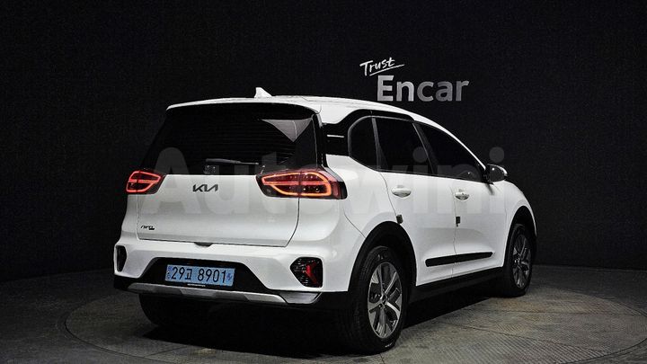 Kia Niro 2023 — 2