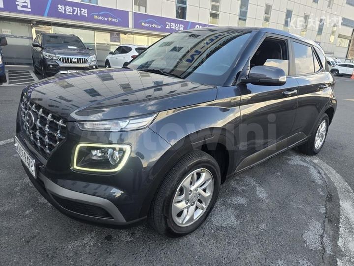 Hyundai Venue 2021 — 3