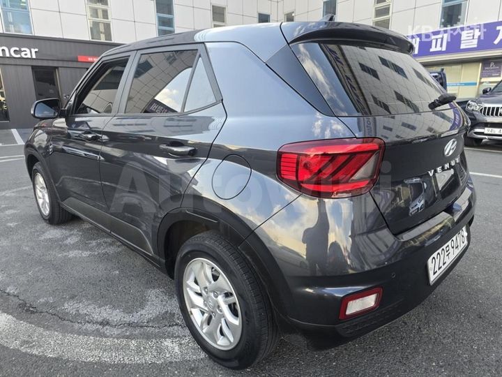 Hyundai Venue 2021 — 4