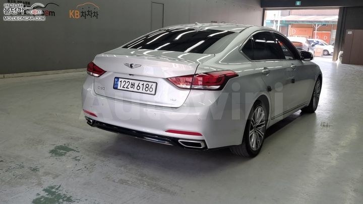 Genesis G80 2018 — 2