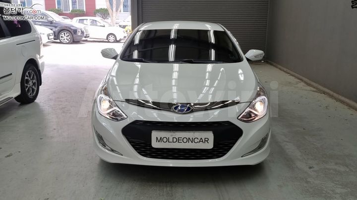 Hyundai Sonata 2011 — 3