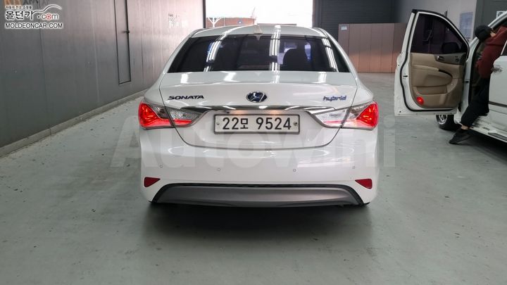 Hyundai Sonata 2011 — 4