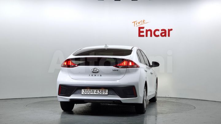 Hyundai Ioniq 2020 — 4