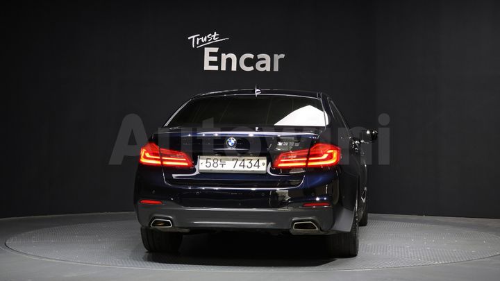 BMW 5 Series 2017 — 4