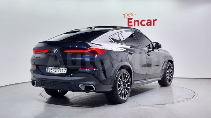 BMW X6 2024 — 2