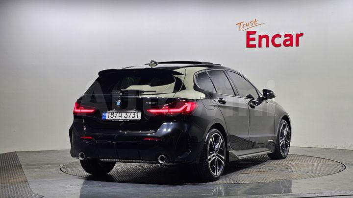 BMW 1 Series 2024 — 2