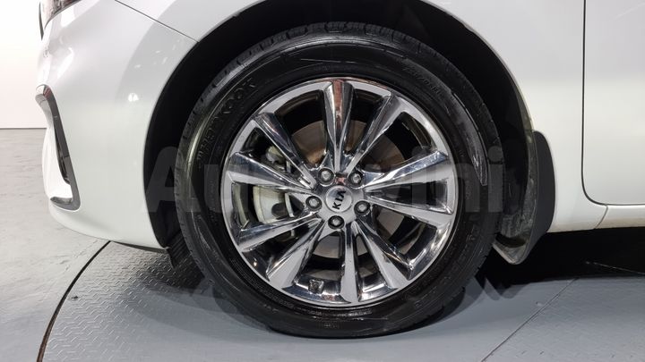 Kia Carnival 2019 — 5